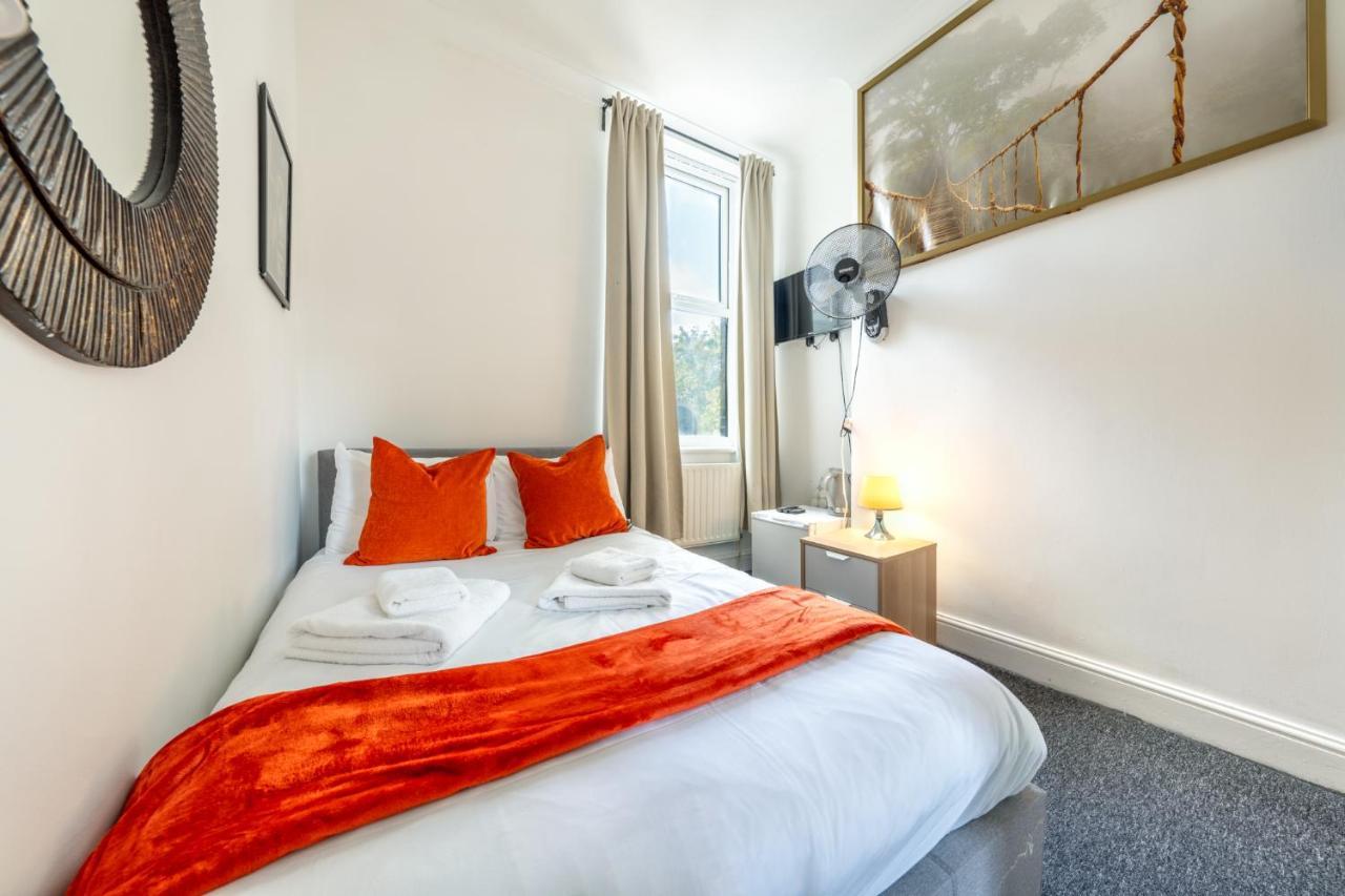 The Buross - Aldgate Aparthotel London Kültér fotó