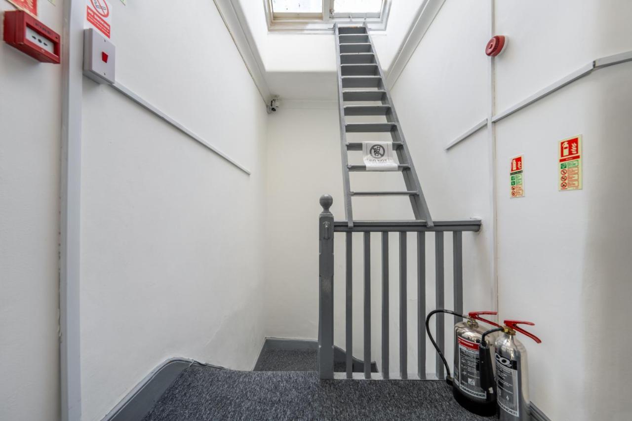 The Buross - Aldgate Aparthotel London Kültér fotó