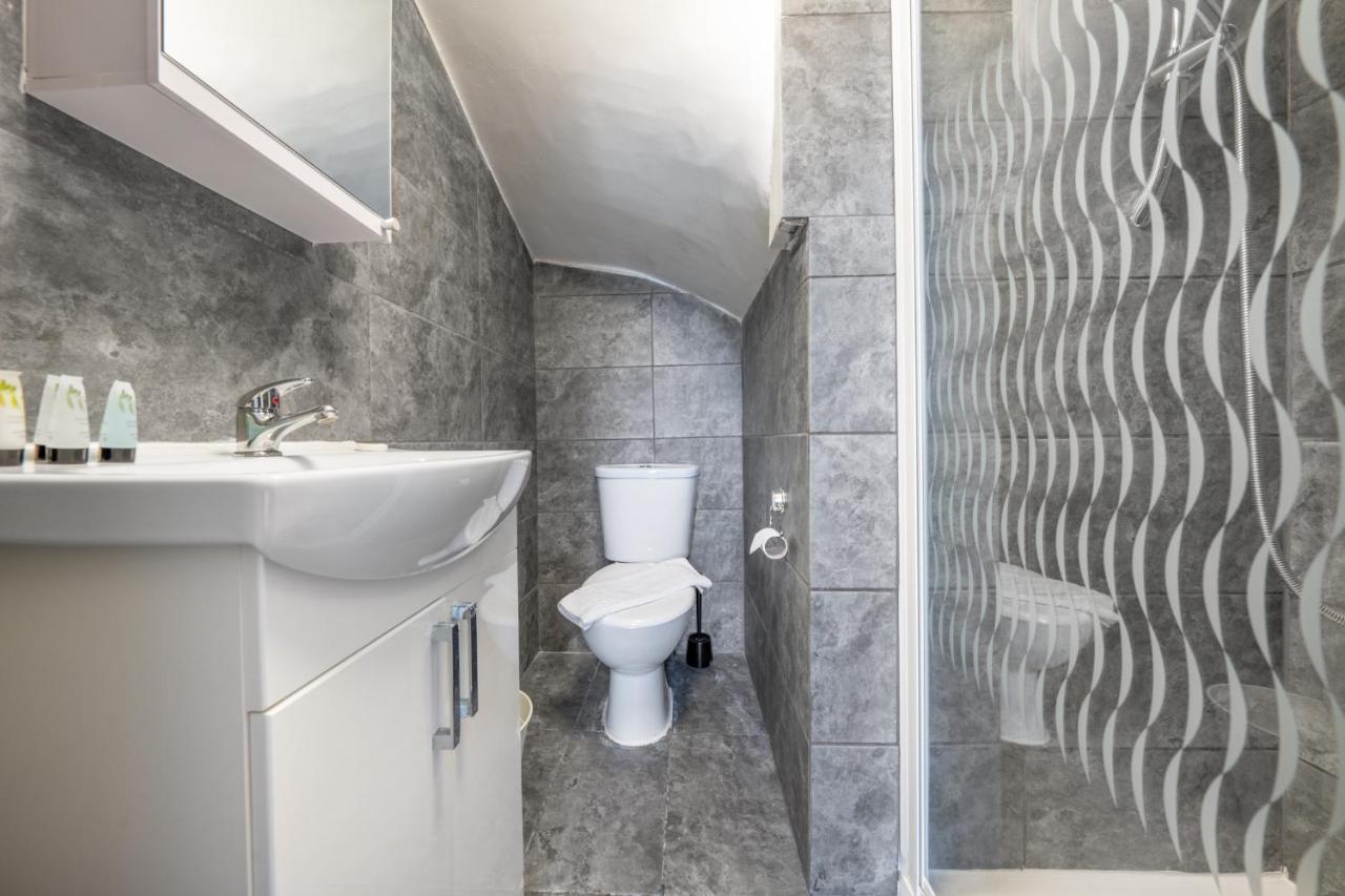 The Buross - Aldgate Aparthotel London Kültér fotó