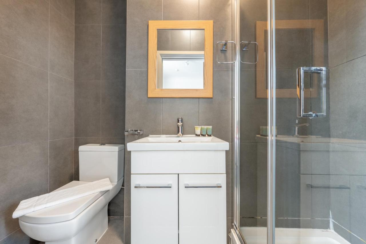 The Buross - Aldgate Aparthotel London Kültér fotó